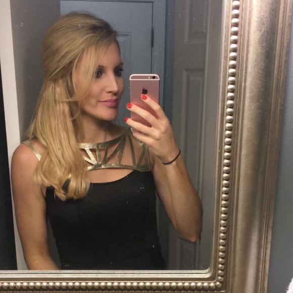 Lulu’s black dress - Picture 3 of 7